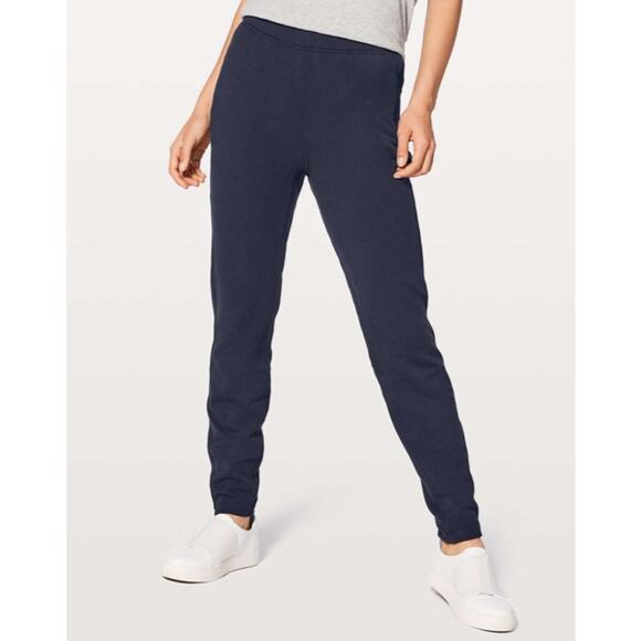 Lululemon Free To Roam Joggers 30" Midnight Navy Stretch French Terry Size 2 - Picture 7 of 14
